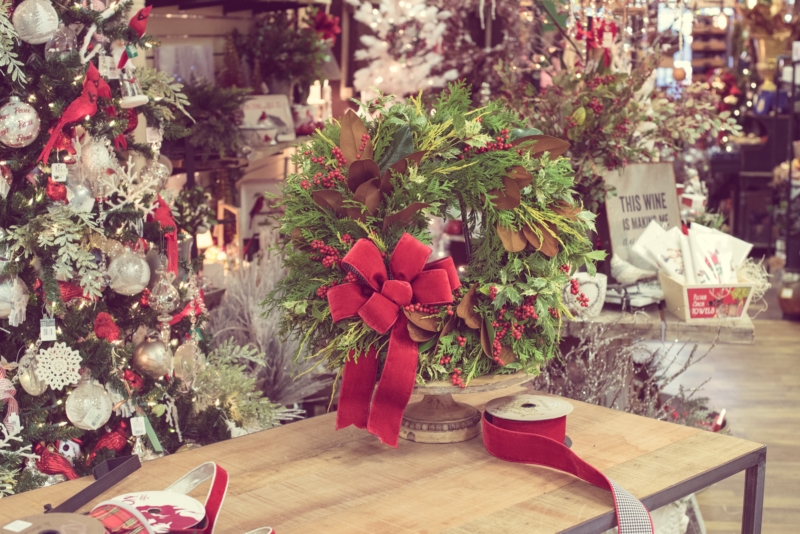 Fresh Wreath, Fresh greens, holiday decor, Christmas