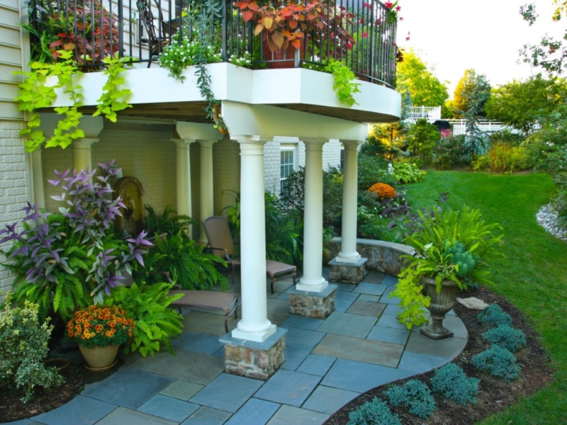 Covered Patio With Columns